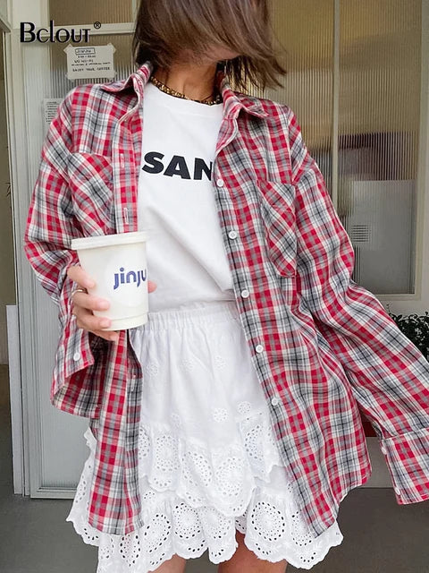 https://ae01.alicdn.com/kf/Sc4ae502b50a4451c9957162ccdfe9ccbN/Bclout-Camisas-xadrez-rosa-para-mulheres-blusas-soltas-de-bolsos-de-algod-o-tops-vintage-manga.jpg_640x640.jpg